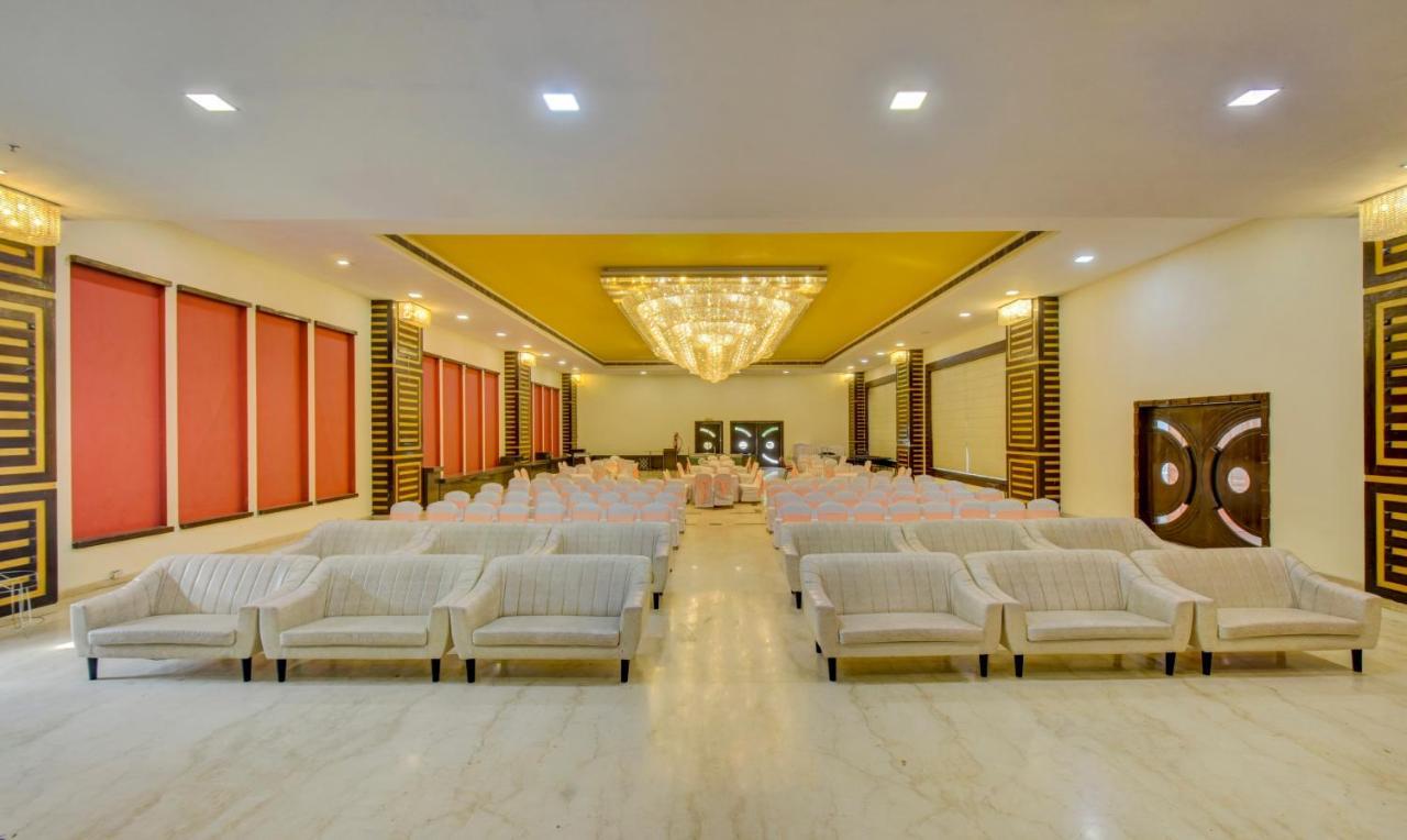 Treebo Elysee, Patel Nagar Déhrádún Exteriér fotografie
